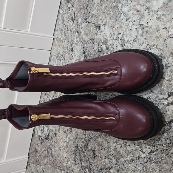 Michael Kors Cyrus Zip-up Platform Heeled Bootie - Picture 4 of 7